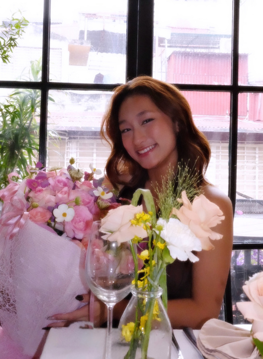 Quynh Anh with Flowers